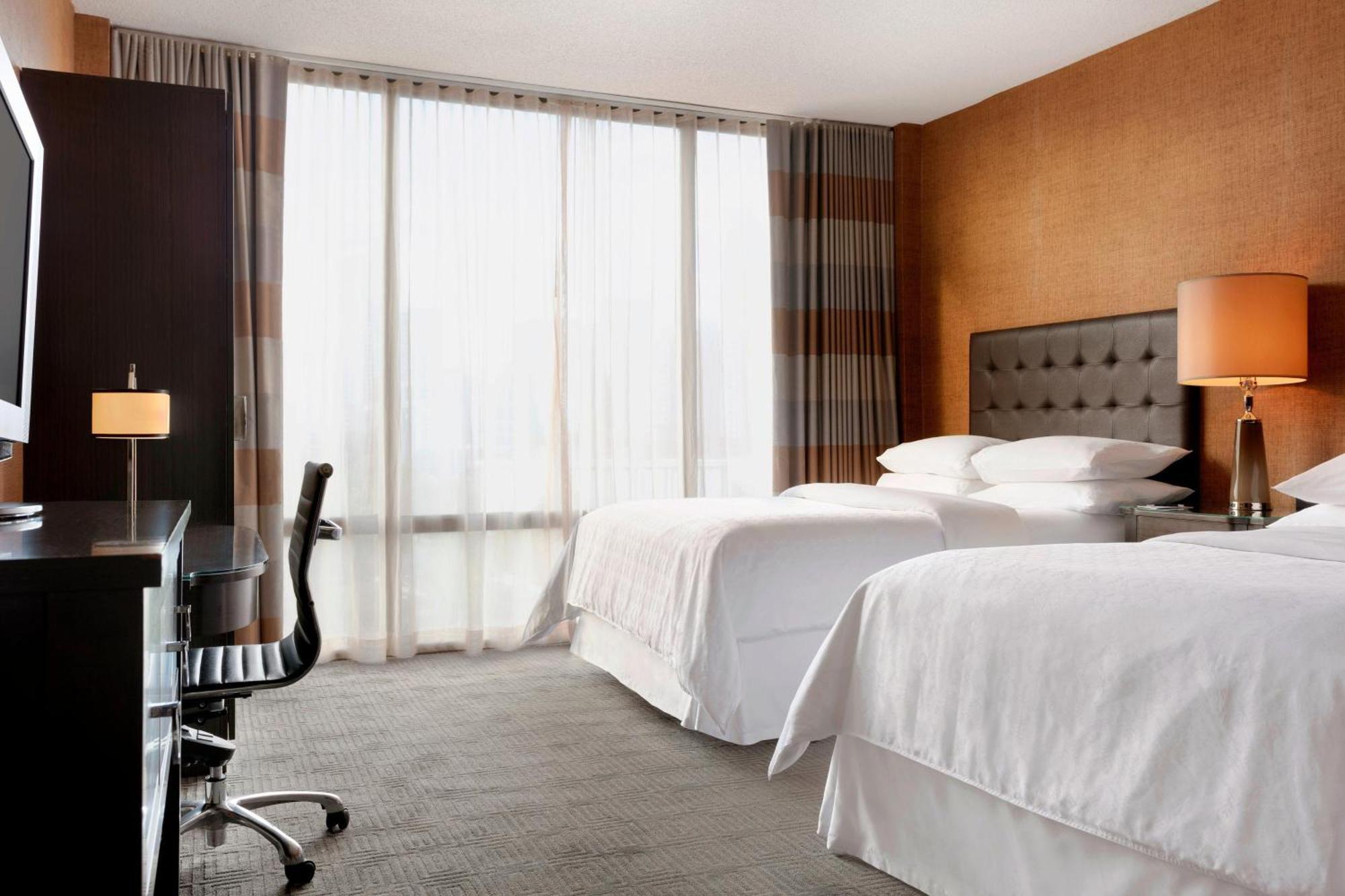 เชอราตัน ชาร์ลอตต์ โฮเต็ล Hotel ชาร์ล็อต ภายนอก รูปภาพ