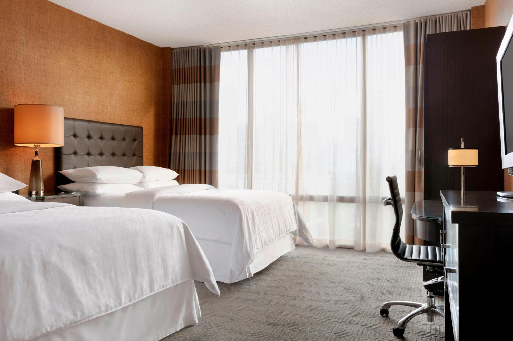เชอราตัน ชาร์ลอตต์ โฮเต็ล Hotel ชาร์ล็อต ภายนอก รูปภาพ