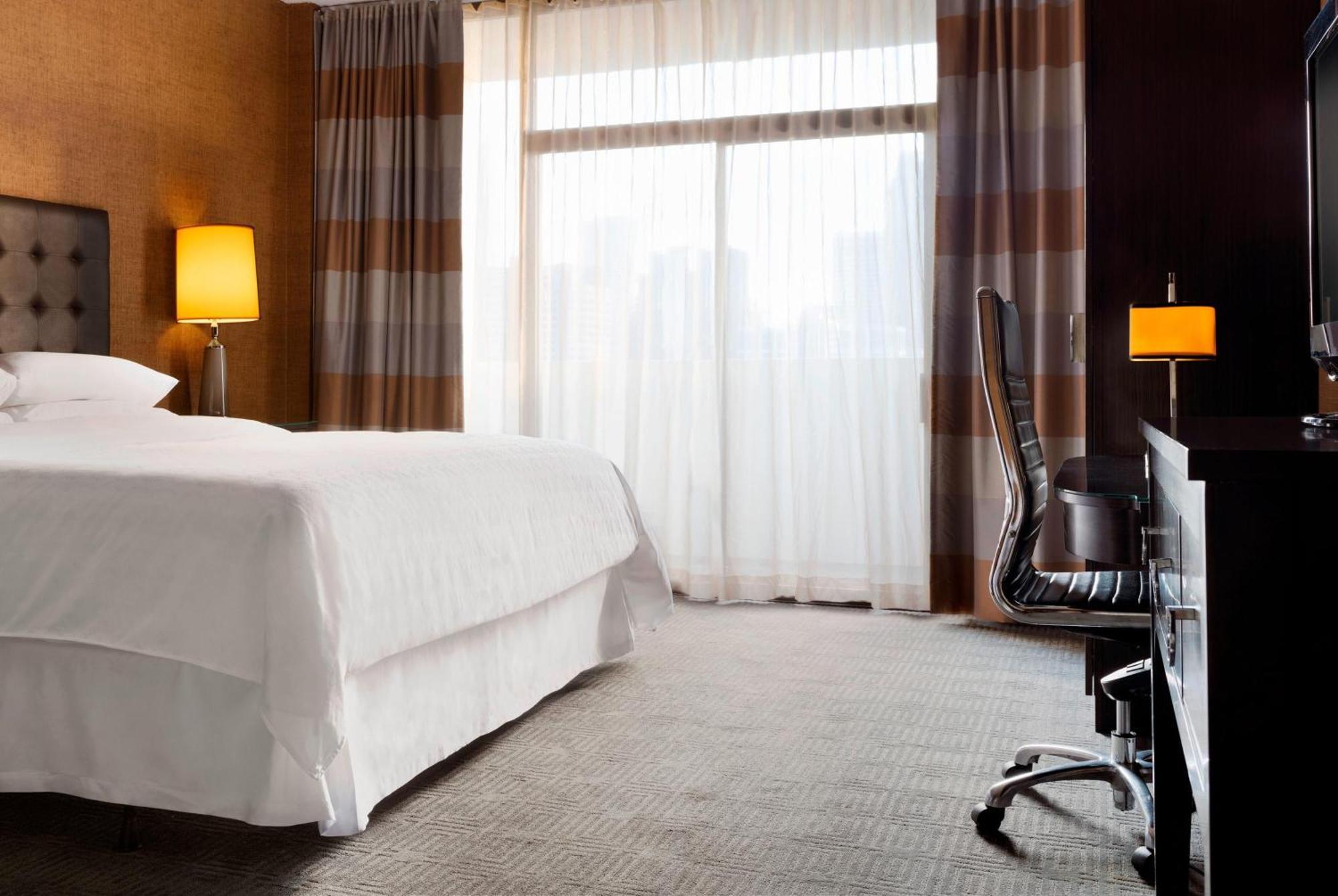 เชอราตัน ชาร์ลอตต์ โฮเต็ล Hotel ชาร์ล็อต ภายนอก รูปภาพ