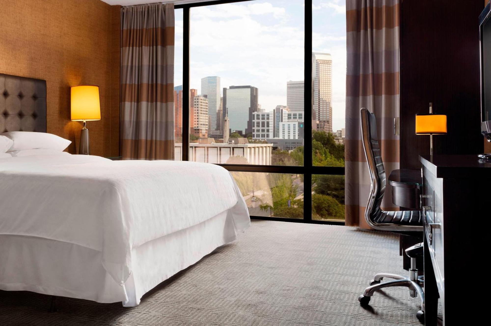 เชอราตัน ชาร์ลอตต์ โฮเต็ล Hotel ชาร์ล็อต ภายนอก รูปภาพ